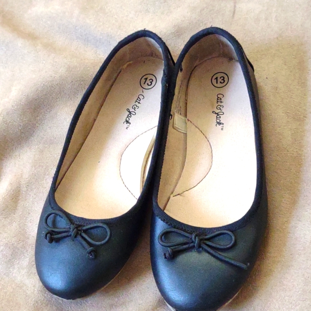 💚3/$20💚girls baby doll shoes